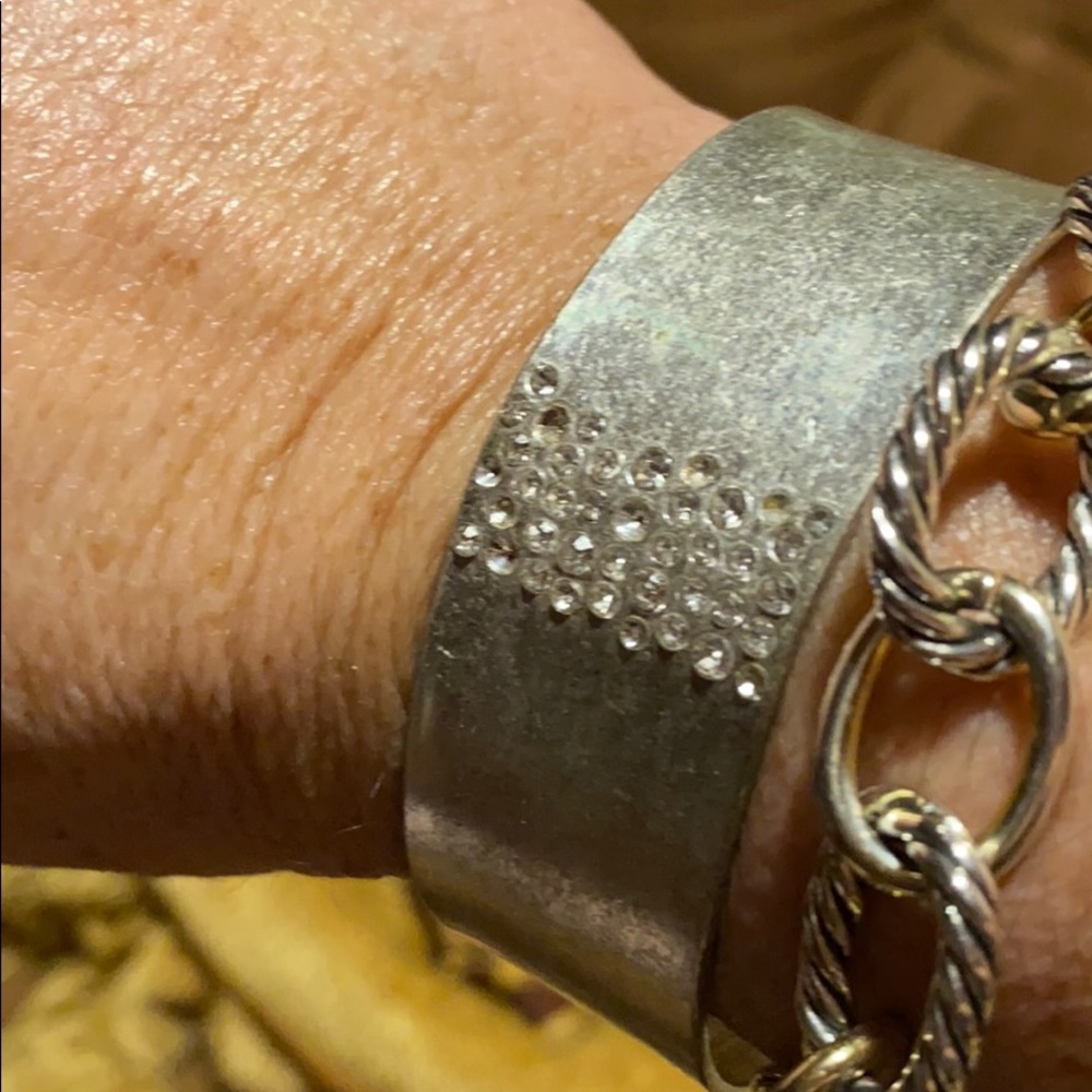 Cuff braclet - Picture 3 of 3